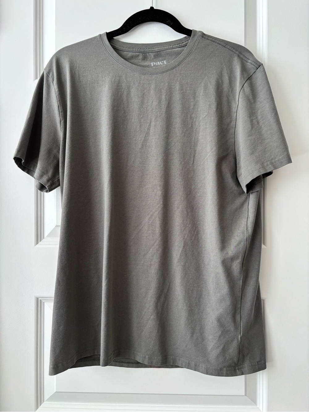 Pact L Green Organic Cotton Crewneck T-Shirt Sustainable Basic Tee
